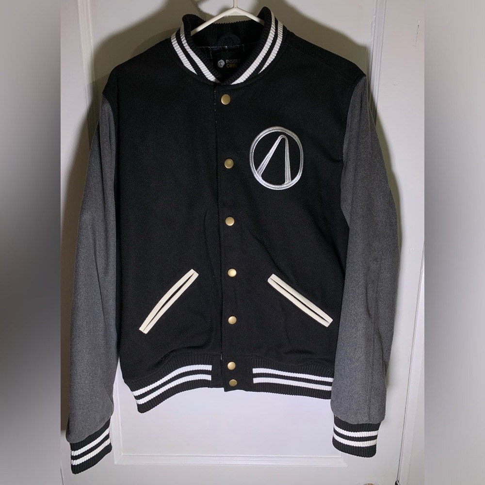 Insert coin limited edition borderlands letterman jacket